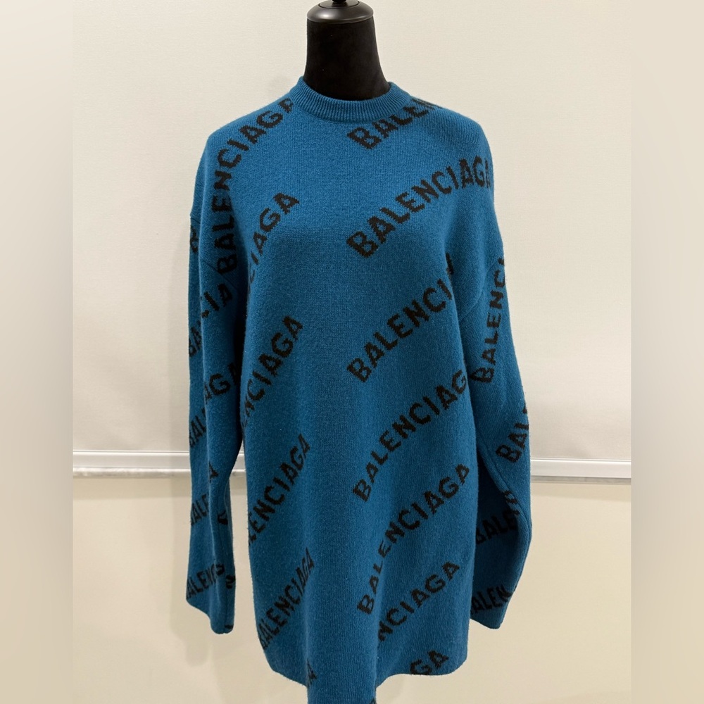 Balenciaga sweater dress XS
